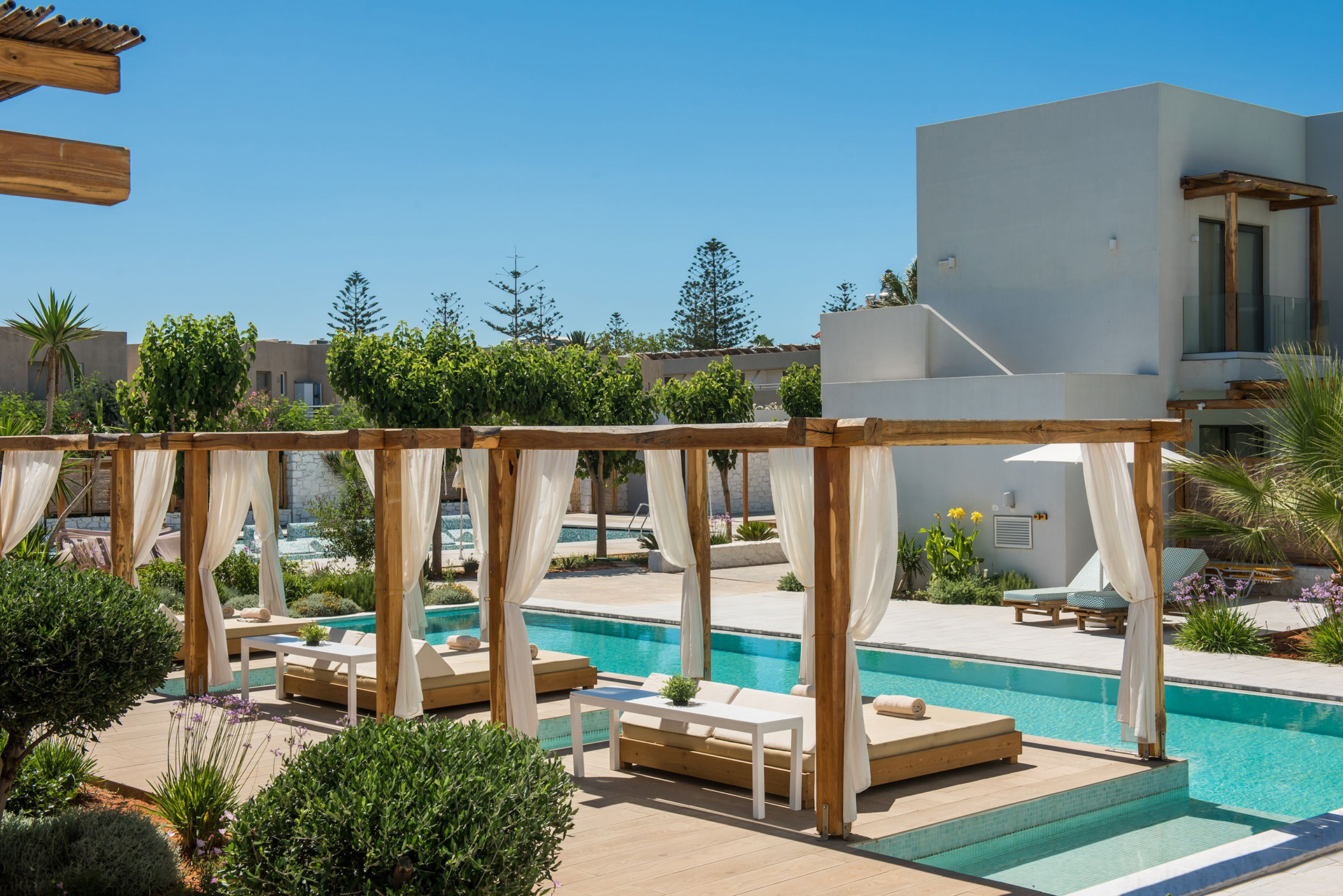 Dbl Plus Swim Up Lifestyle Beach Resort