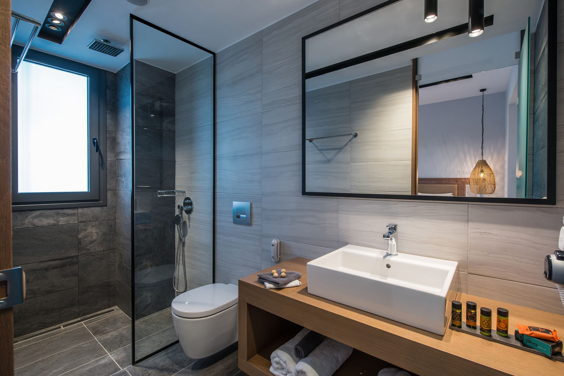 Bathroom 2 Lifestyle Beach Resort